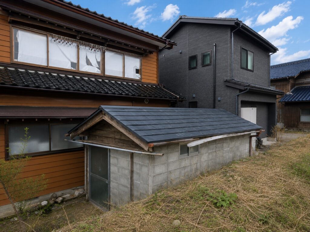 小屋の屋根修繕工事 - 写真 2